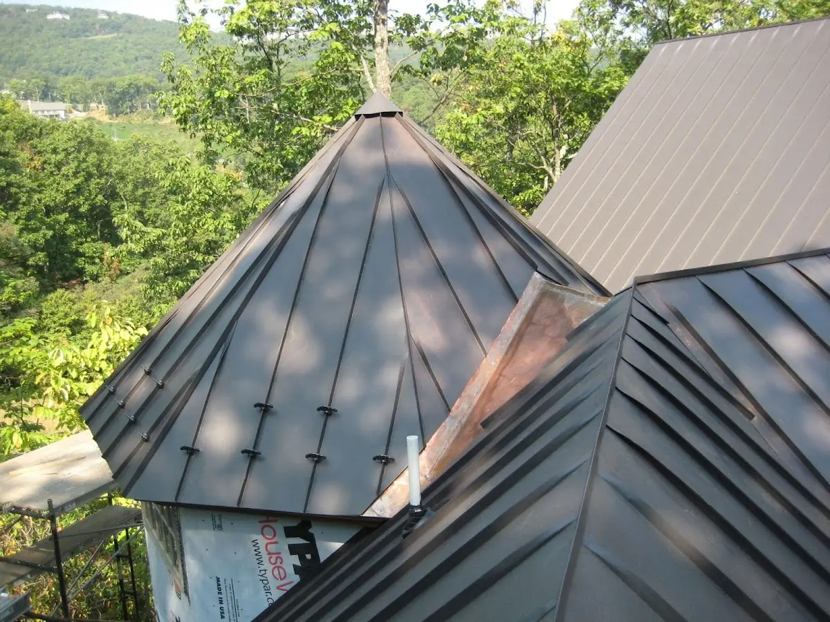 Professional Gutter Cleaning by Craftsman Roofing in Bloomington